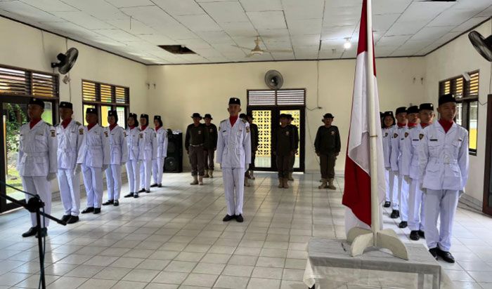 Siap Bertugas Kibarkan Sang Merah Putih, Anggota Paskibra Siak Hulu 2024 Dikukuhkan