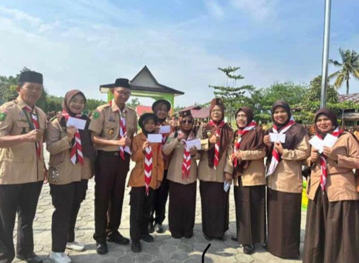 UPT SDN 035 Tarai Bangun Sabet Juara I PBB Putri dan Juara III Semaphore Putri Sempena Hari Pramuka ke-63