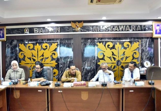 DPRD Gelar Rapat Banmus, Bahas Perjalanan Dinas dan HUT Pekanbaru ke-240