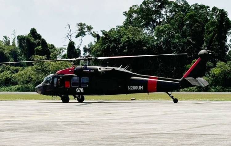 8 Heli Water Bombing Siaga Atasi Karhutla di Riau