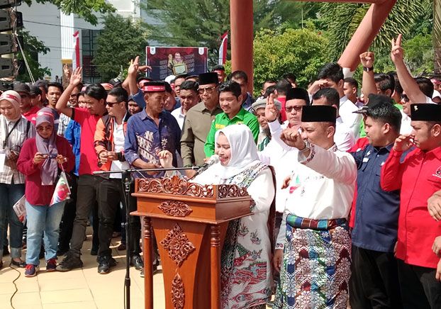 Relawan PEKA Dan Simpatisan Deklarasi Paslon Kasmarni dan Bagus santoso