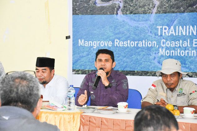 Camat Bengkalis Buka Pelatihan Restorasi Mangrove dan Pemantauan Kenaikan Air Laut