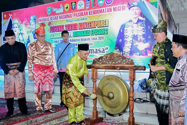 Wabup Bengkalis Buka Festival Teater Sejarah Melayu