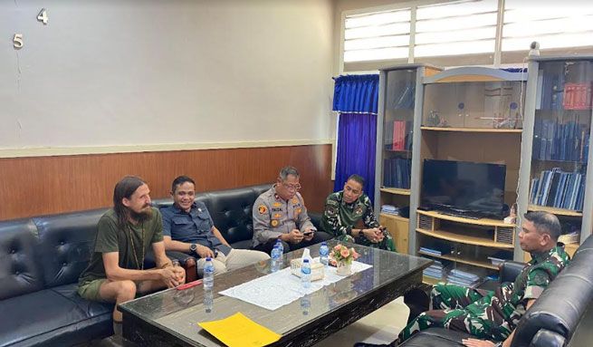 Kapuspen TNI: Pilot Susi Air Philip Mark Martein yang Disandera OPM Berhasil Dibebaskan