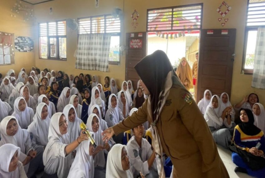 Dinas PPKBP3A Kampar Sosialisasi Anti Bulying di UPT SMPN 5 Tapung, Tantangan Berat ke Depan