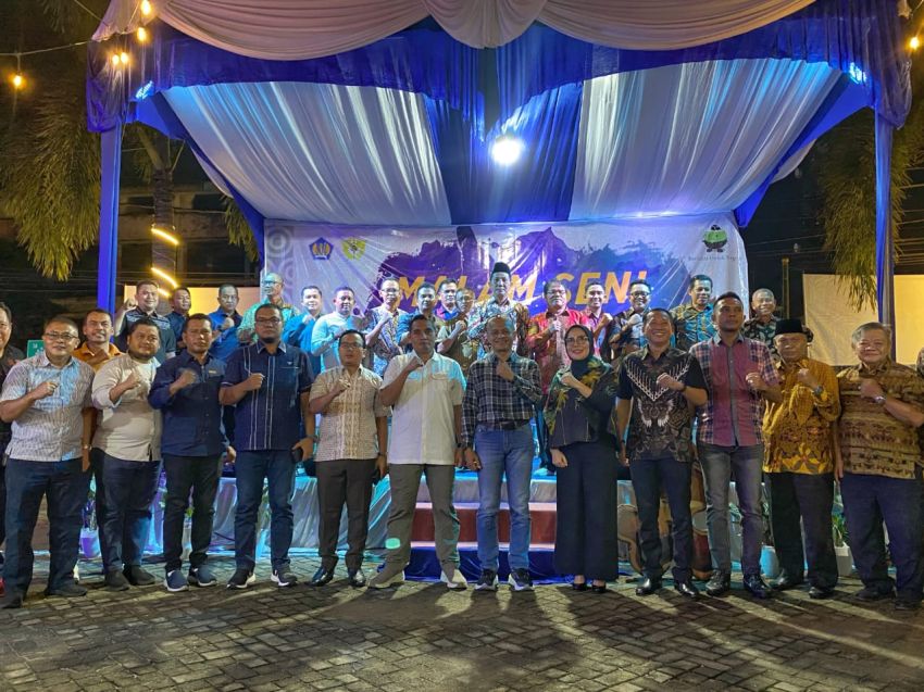 Sempena HUT ke-78, Bea Cukai Tembilahan Gelar Malam Seni dan Apresiasi Sekaligus Penyerahan Hibah Speedboat