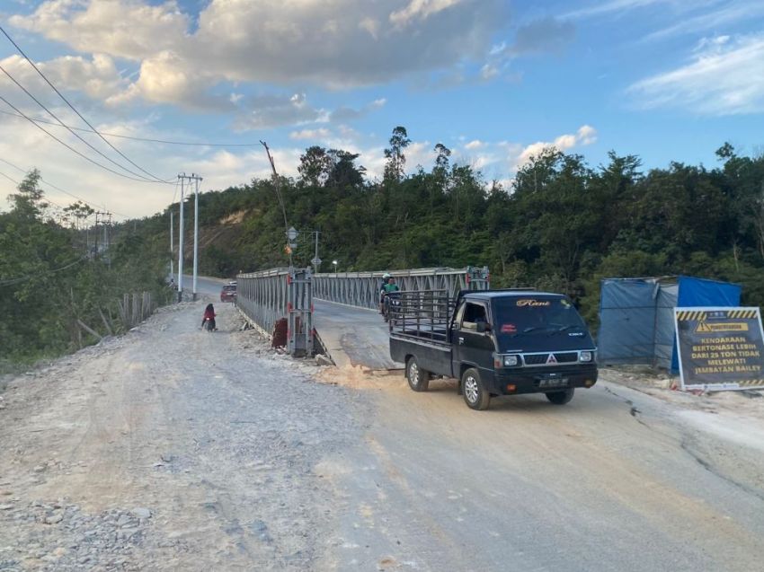 Jelang Nataru, Perbaikan Jalan Lintas Riau-Sumbar Digesa