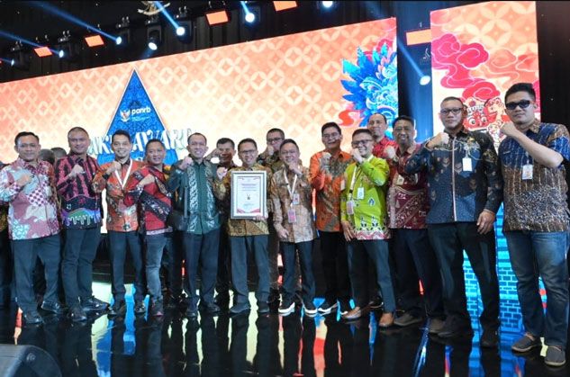 Satu-satunya di Riau, Kabupaten Bengkalis Terima SAKIP Award 2024