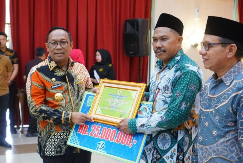 13 Koperasi di Riau Terima Penghargaan&nbsp;