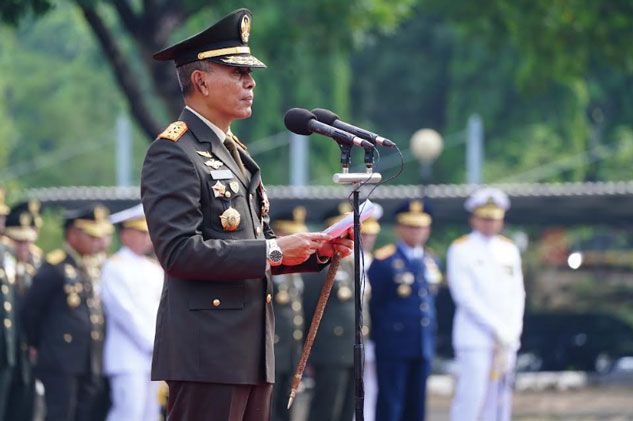 Mabes TNI Gelar Upacara Peringatan Hari Pahlawan Tahun 2024: Teladani Pahlawanmu, Cintai Negerimu