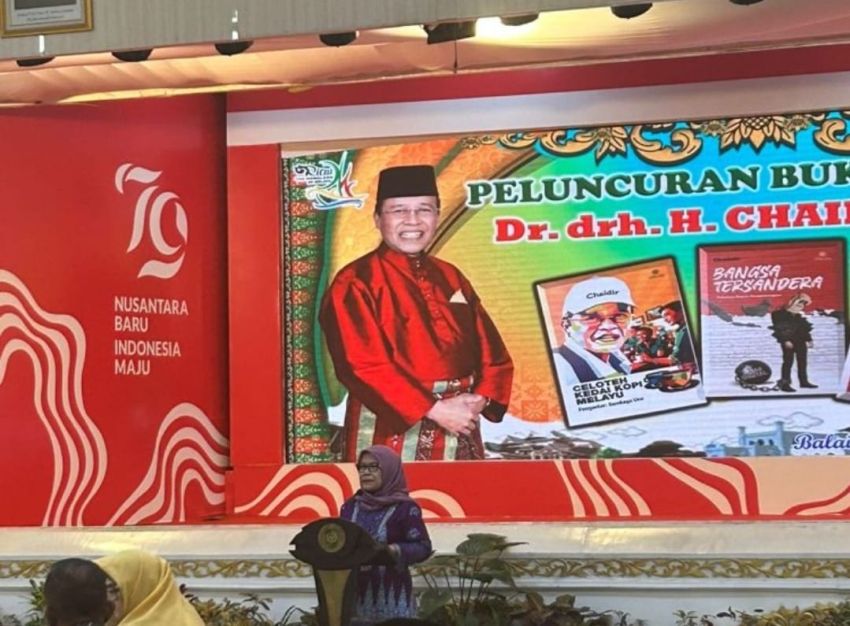 Drh. Chaidir Luncurkan 3 Karya Baru