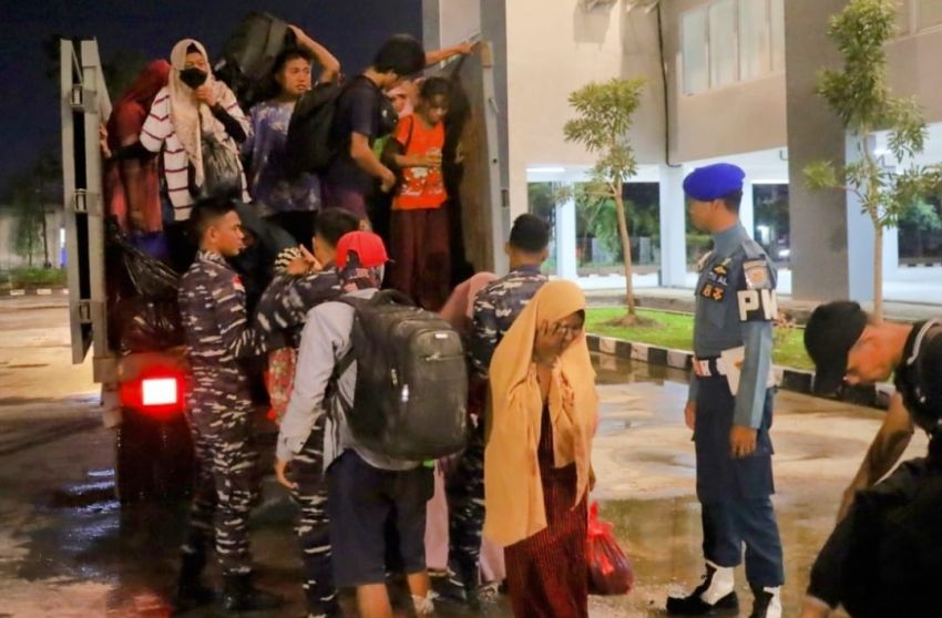 Lanal Dumai dan Koarmada I Gagalkan Pengiriman 17 PMI dan 24 WNA ke Malaysia