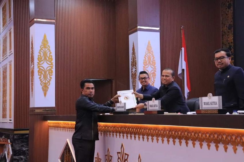 DPRD Pekanbaru Gelar Rapat Paripurna, Bahas Ranperda APBD-P 2024 dan APBD 2025