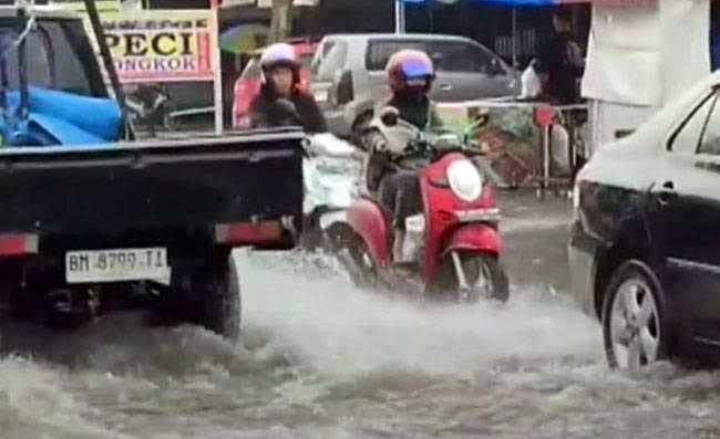 Supertim Pasukan Kuning Pekanbaru Dikerahkan Atasi Potensi Banjir