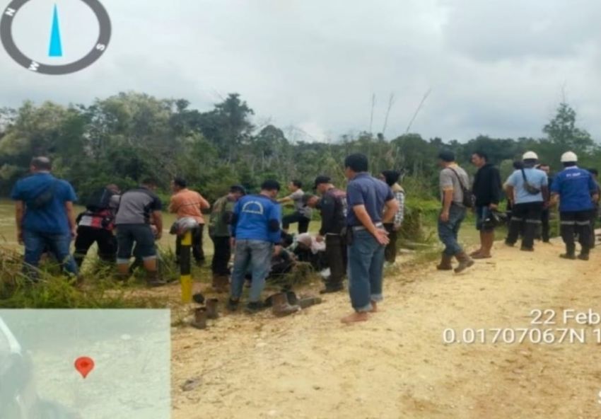 Angkutan Pekerja di Pelalawan Terjun ke Sungai, 3 Balita Tewas dan 12 Hilang