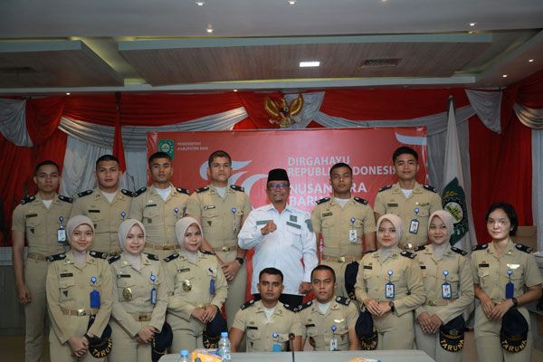 Sekda Arfan Sambut Taruna STTD Bekasi Jalani Magang di Siak, Ini Pesanya