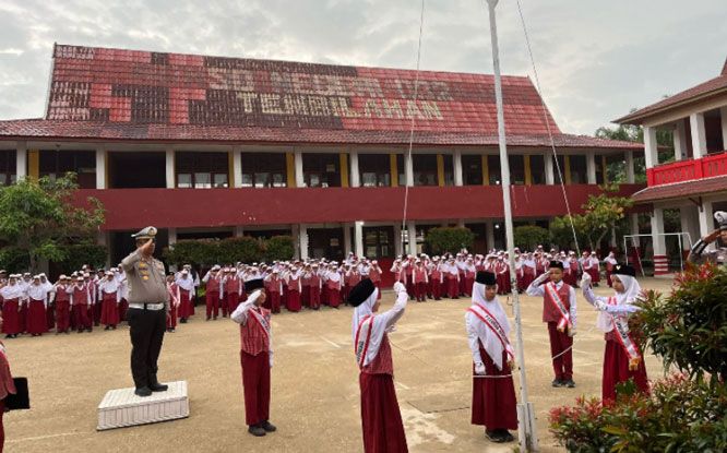 Police Goes To School, Satlantas Polres Inhil Berikan Pembekalan Tertib Lalu Lintas Usia Dini