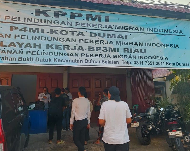Puluhan PMI Ilegal Dideportasi dari Malaysia Melalui Pelabuhan Dumai