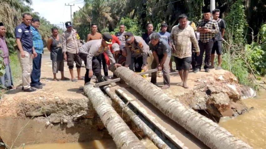 Jalan Alternatif Ujung Batu - Pasir Pangaraian Terputus