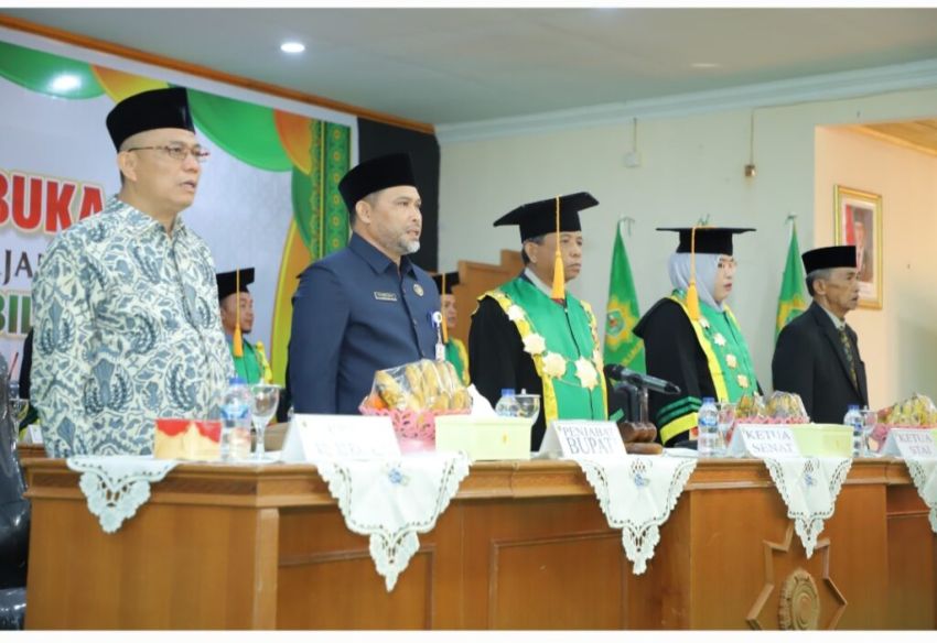 Pj. Bupati Inhil Hadiri Wisuda XXVIII Program Sarjana STAI Auliaurrasyidin Tembilahan