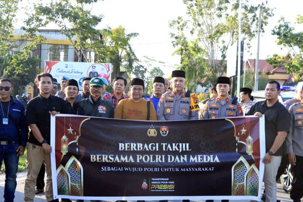 Polres Siak Gelar Giat Berbagi Takjil dan Buka Puasa Bersama Awak Media