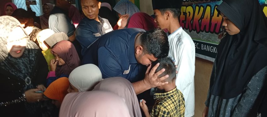 Komisi A DPRD Rohil Berbagi dengan Anak Yatim di Panti Asuhan Al Berkah