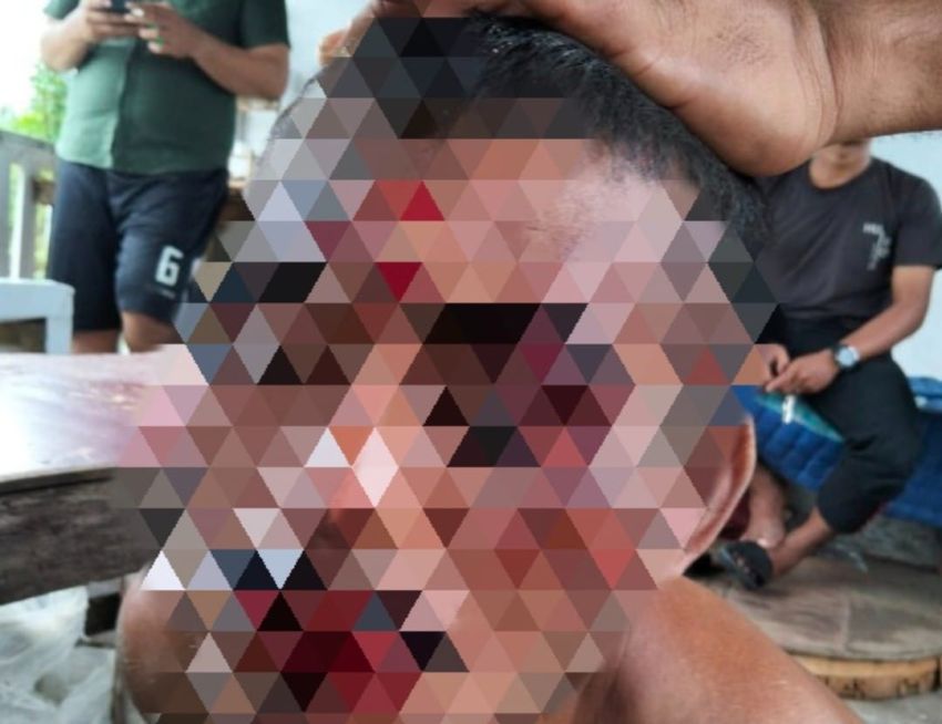 Berani Acungkan Parang ke Warga, Maling Babak Belur Dihajar massa