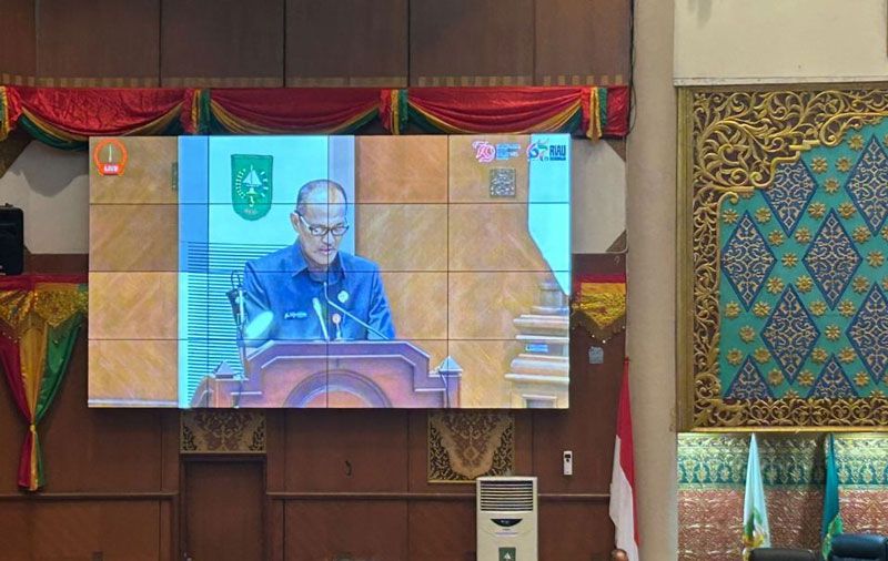 Pemprov Riau Sampaikan Ranperda Pemajuan Kebudayaan Melayu di Bumi Lancang Kuning