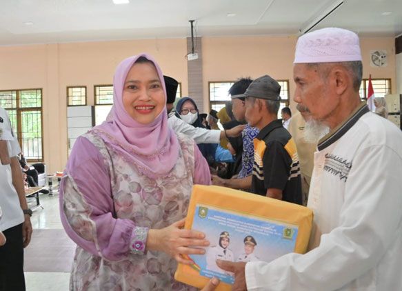 Safari Ramadhan di Kecamatan Siak Kecil, Bupati Kasmarni Ajak Masyarakat Majukan Negeri Junjungan