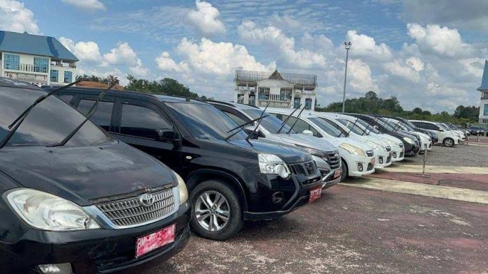 Agung Minta Segera Dikumpulkan Mobil Dinas
