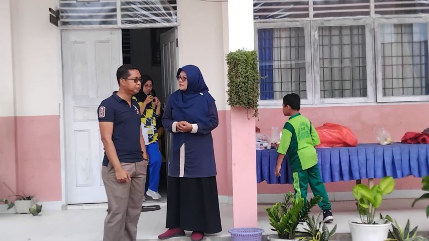 Sidak ke SDN 010 Ujung Tanjung, Wabup Rohil Temukan Guru PPPK Tak Pernah Masuk Kerja Namun Tetap Terima Gaji