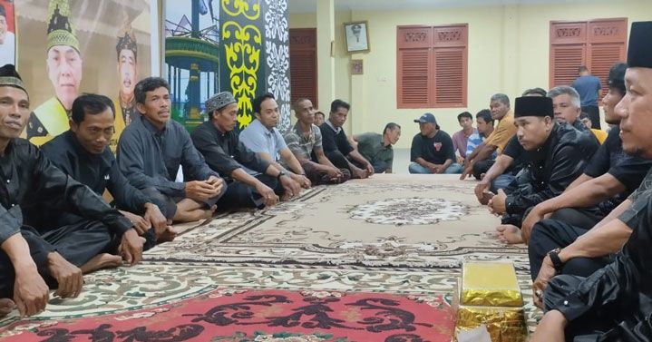 Rawan Konflik Lahan, Warga Sungai Raya Mengadu ke LAMR Inhu
