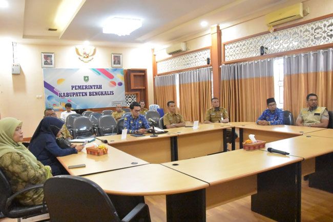Bupati Bengkalis Ikuti Rapat Penandatangan MoU Nota Penanganan Kesepahaman Secara Virtual