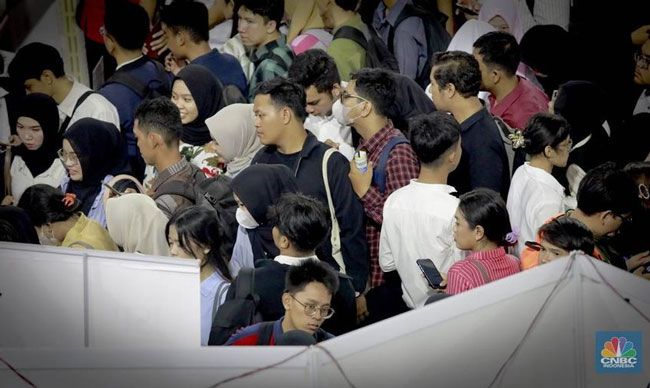 Nasib Miris Tenaga Kerja RI, Sarjana Nganggur-Pekerja Banyak Cuma Lulus SD