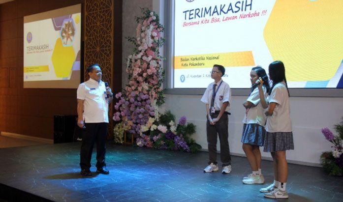 Kombes Wawan Menjadi Narasumber Dalam Seminar Penguatan Kolaborasi Pencegahan Narkoba di Sekolah