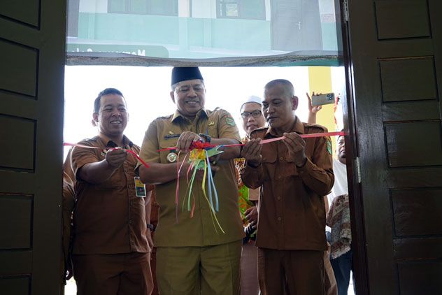 Bupati Alfedri Resmikan Gedung SDS IT Raudhatul Hidayah Mempura