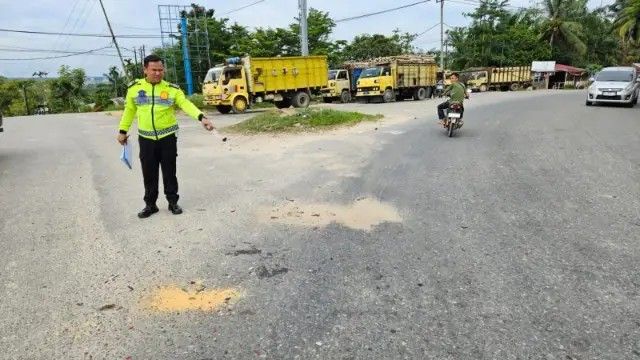 Laka Maut di Hang Tuah Ujung, IRT Tewas Ditabrak Truk Tangki