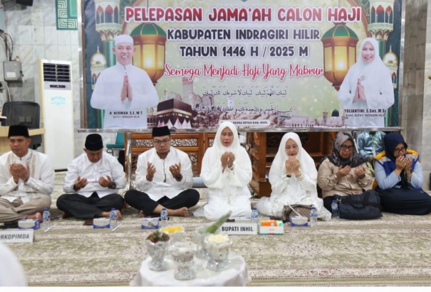 Penuh Haru, Wabup Yuliantini Lepas Jemaah Calon Haji Inhil 1446H/2025