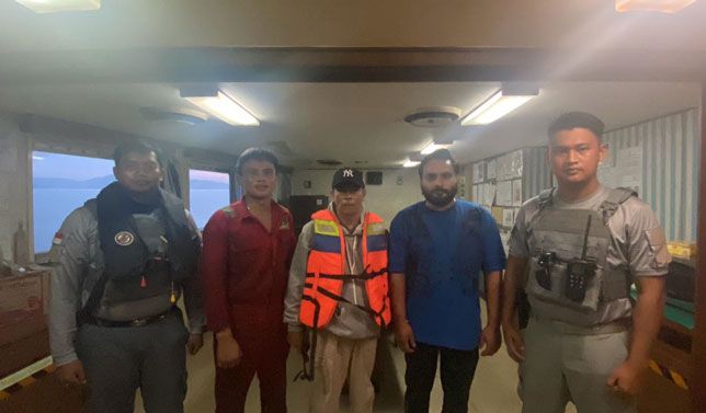 Bakamla RI Tindaklanjuti Insiden Tabrakan Dua Kapal Niaga di Perairan Batam