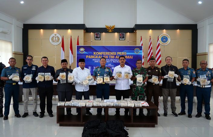 TNI Kembali Gagalkan Penyelundupan 48,54 Kg Sabu di Perairan Dumai
