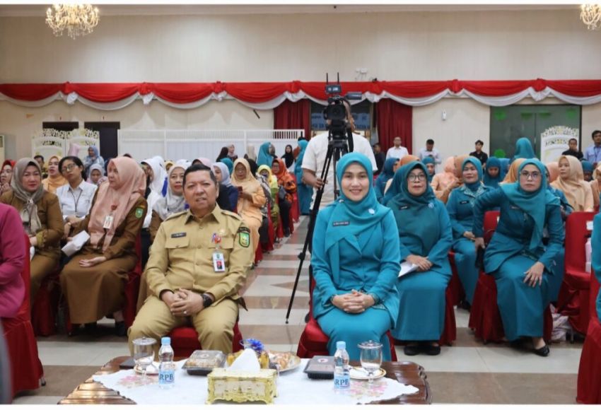 Ketua TP PKK Inhil Hj. Katerina Susanti Herman Hadiri Puncak Peringatan HKG PKK ke-53 Tingkat Provinsi Riau Tahun 2025