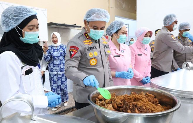 Polda Riau Luncurkan Program Satuan Pelayanan Pemenuhan Gizi