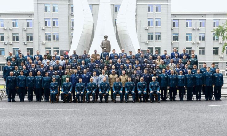 Empat Perwira TNI AU Sukses Selesaikan Pendidikan Strategis di AFCC China