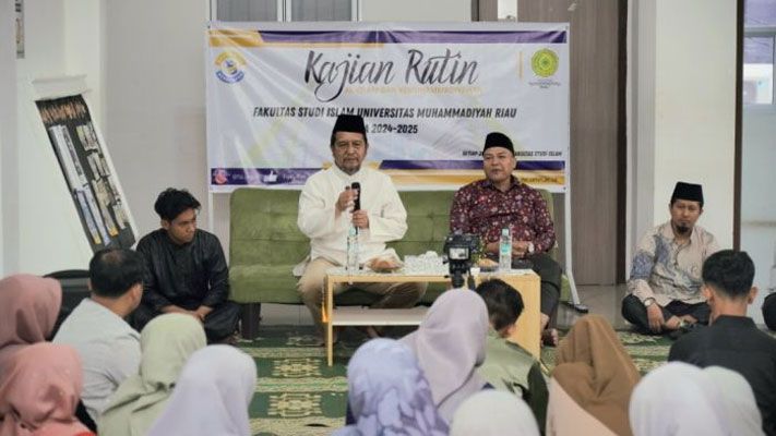 Rektor UMRI Ajak Mahasiswa Bangun Daya Saing Lewat Bahasa dan Etika