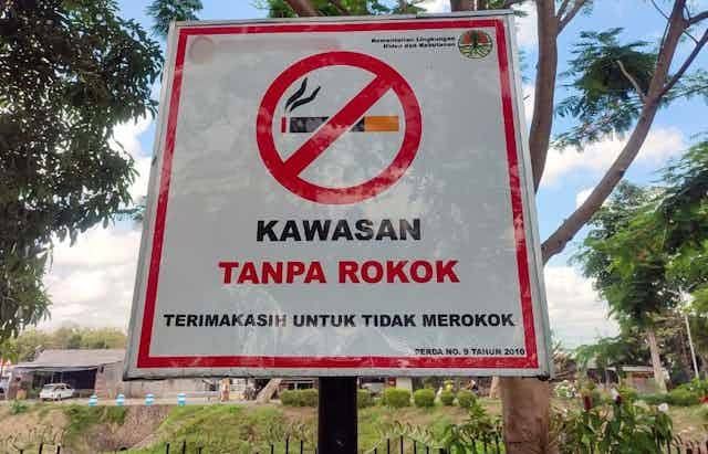 Merokok Sembarangan, Wako Pekanbaru Ancam Potong TPP Pegawai