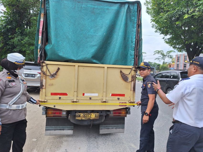 Penertiban Truk Tonase Besar di Pekanbaru, Wako Gandeng Pengusaha Angkutan
