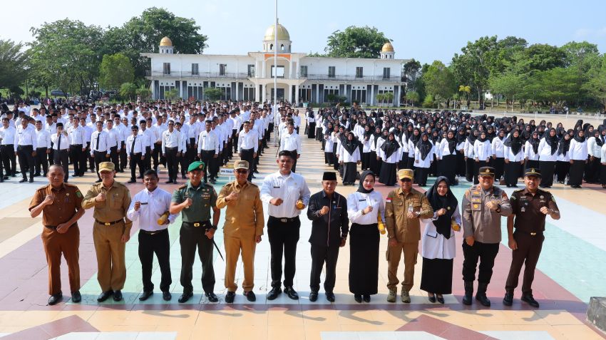 Lantik 1156 PPPK Rokan Hilir, Wabup: Jangan Sampai Terlilit Hutang Demi Gaya