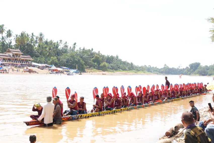 Setelah Wapres, Menteri dan 10 Kedubes Terkonfirmasi akan Hadiri Puncak Festival Pacu Jalur Kuansing