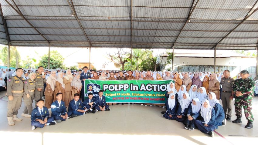 Satpol PP Kampar Gelar "Pol PP In Action" di UPT SMP Negeri 1 Bangkinang Kota