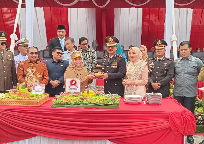 Bupati Kasmarni Ucapkan Selamat Hari Bhayangkara ke-79